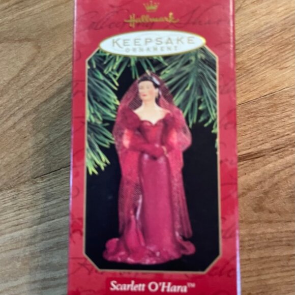1997 Hallmark Keepsake Scarlett O'Hara Gone With The Wind Collector's Ornament - Picture 1 of 10